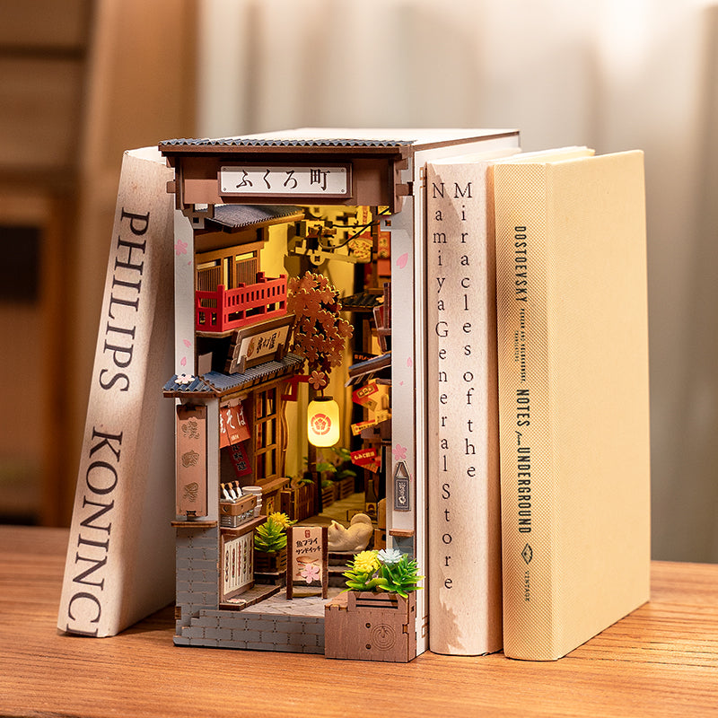 Sakura Wine Alley DIY Book Nook Building Kit